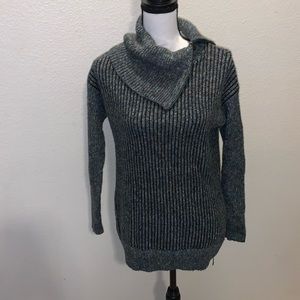 Leo & Nicole colorful ribbed knit zip cowl neck sweater